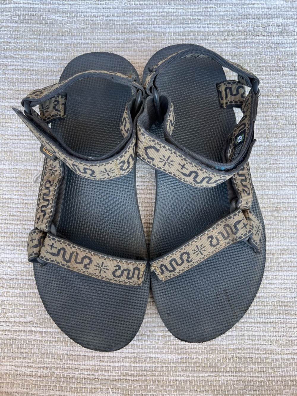 Teva Men’s Universal Topanga Tan Brown Black Nature Hiking Sandals Size 11